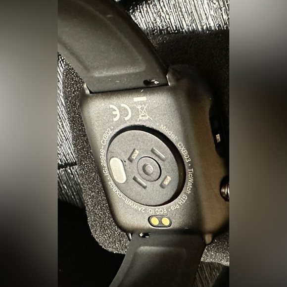 TicWatch GTH Pro Smartwatch, Heart Health Dual Sensor GPS Black New In Open Box - Picture 8 of 13